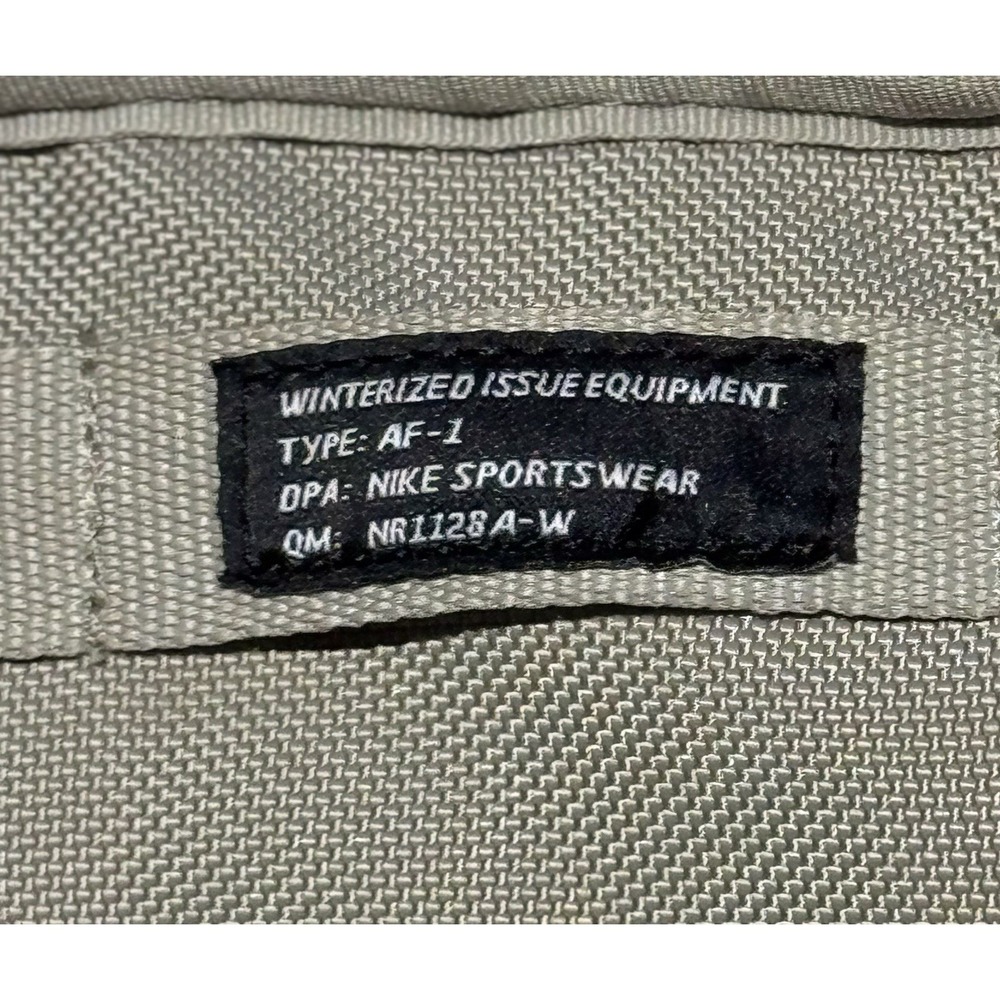 Nike AF-1 Tote Bag Clay Color Equipment Zip Gym Bag - Picture 3 of 11